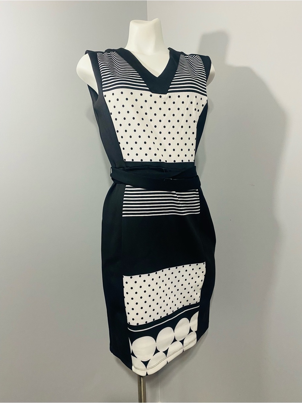 Enfocus Studio Black & White Patterned Midi Dress